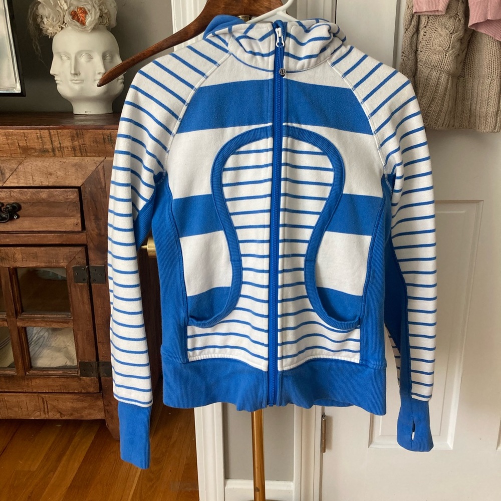 Lululemon Sweatshirt